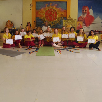 yoga instructor course
